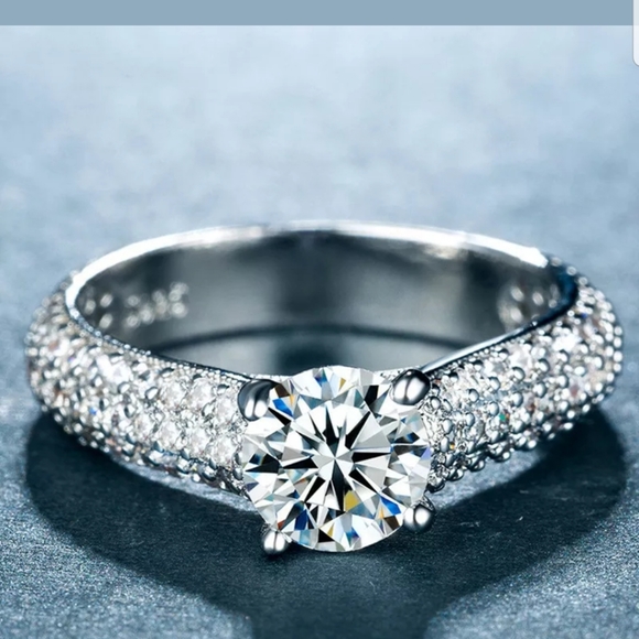 New stunning s925 white sapphire rings - Picture 3 of 6